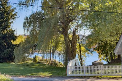 8 Water Street Kittery ME 03904