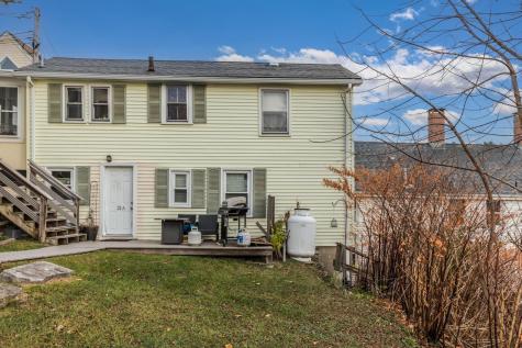 21 Government Street Kittery ME 03904
