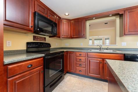 48 Signature Drive Brunswick ME 04011