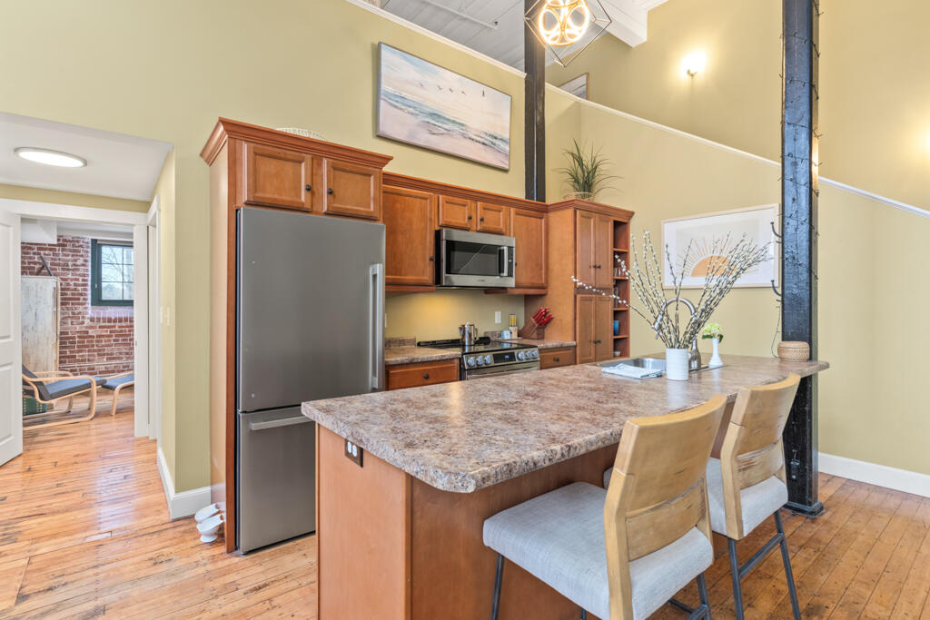 30 Lincoln Street Westbrook ME 04092