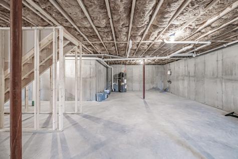 142 Brooks Edge Farm Road Westbrook ME 04092