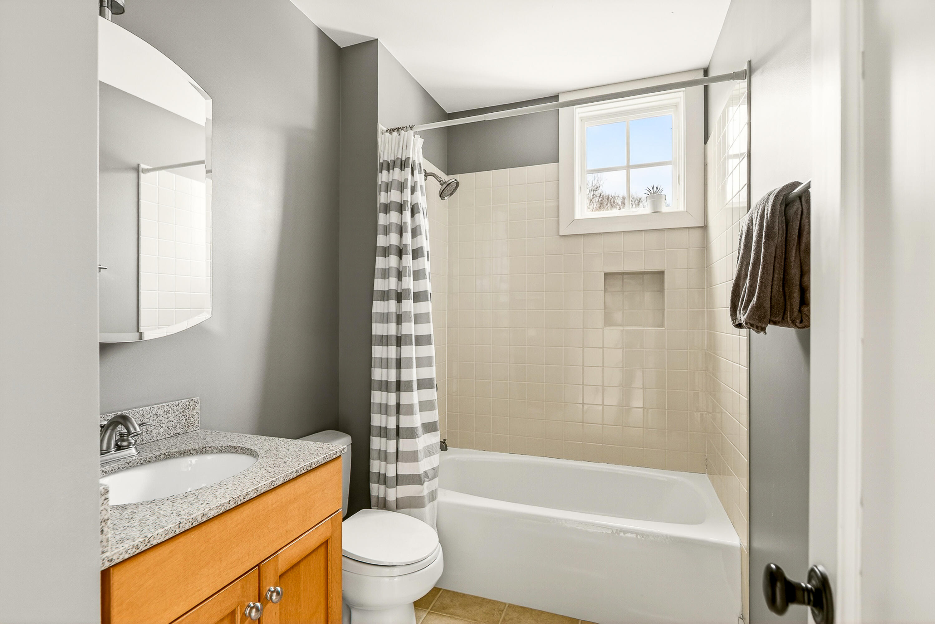 51 Powerhouse Hill Lane Rockport ME 04856