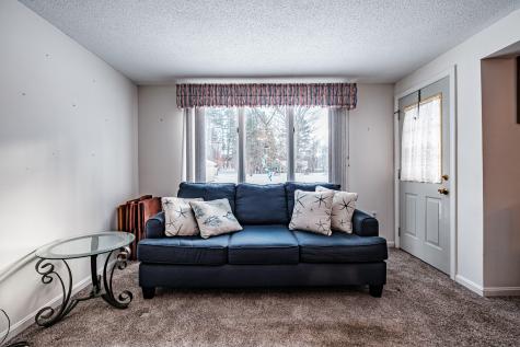 21 Daffodil Court Naples ME 04055