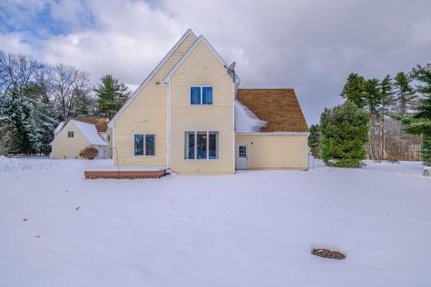 21 Daffodil Court Naples ME 04055