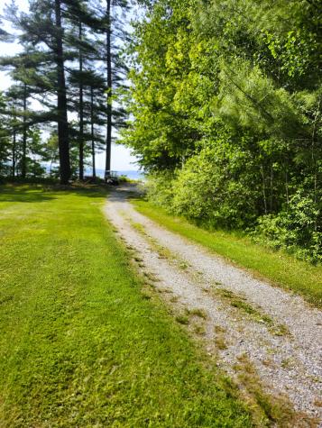 21 Daffodil Court Naples ME 04055