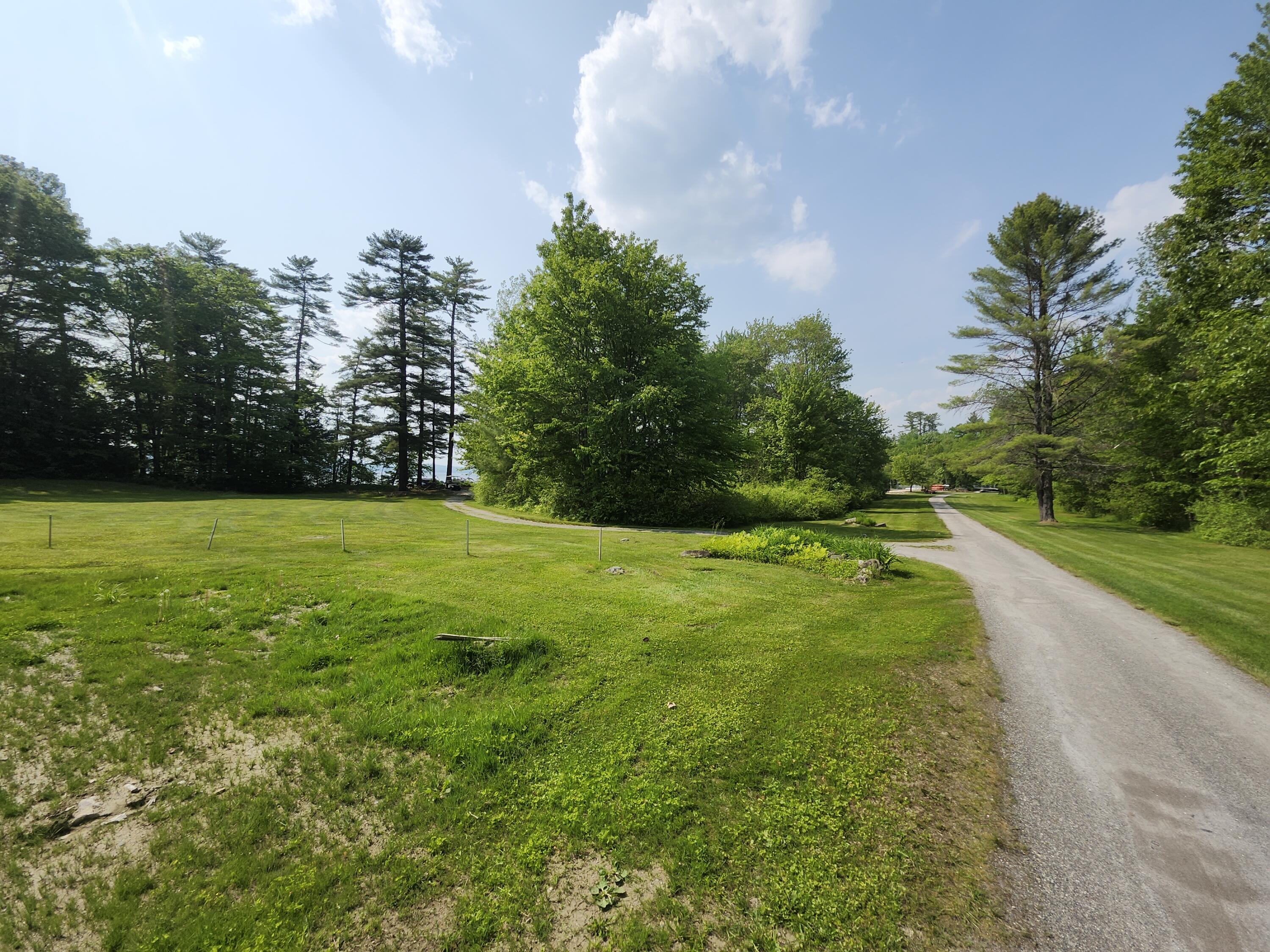 21 Daffodil Court Naples ME 04055