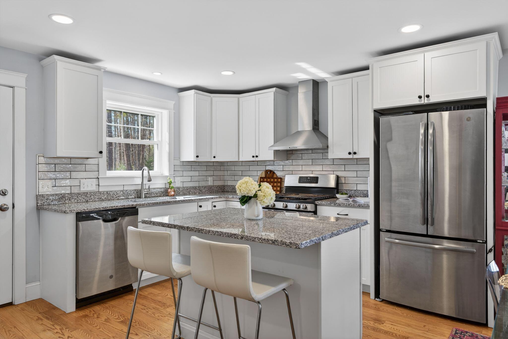 17 Webhannet Place Kennebunk ME 04043