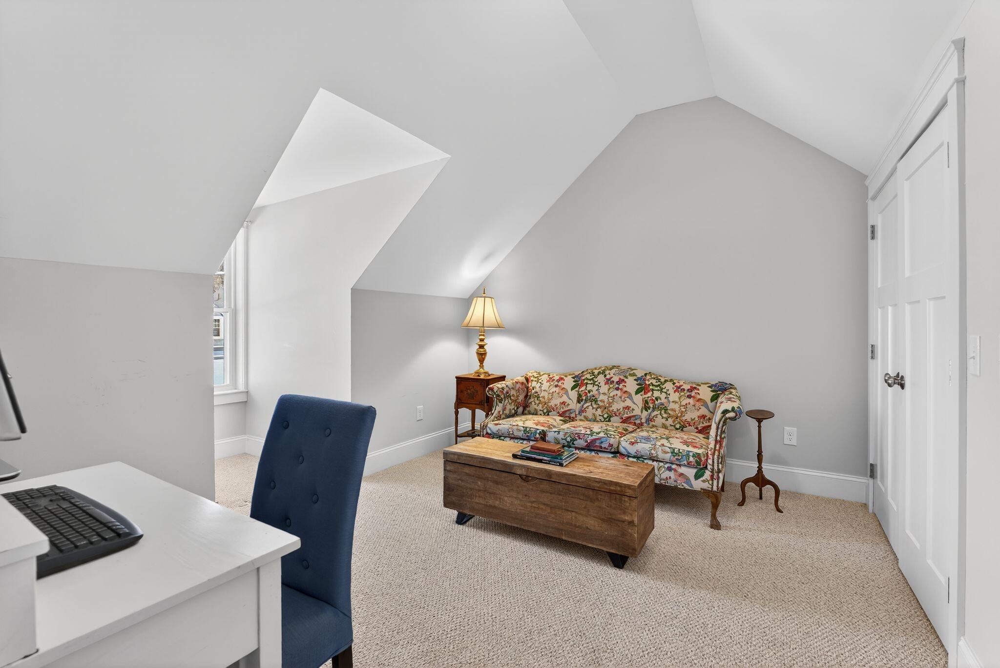 17 Webhannet Place Kennebunk ME 04043