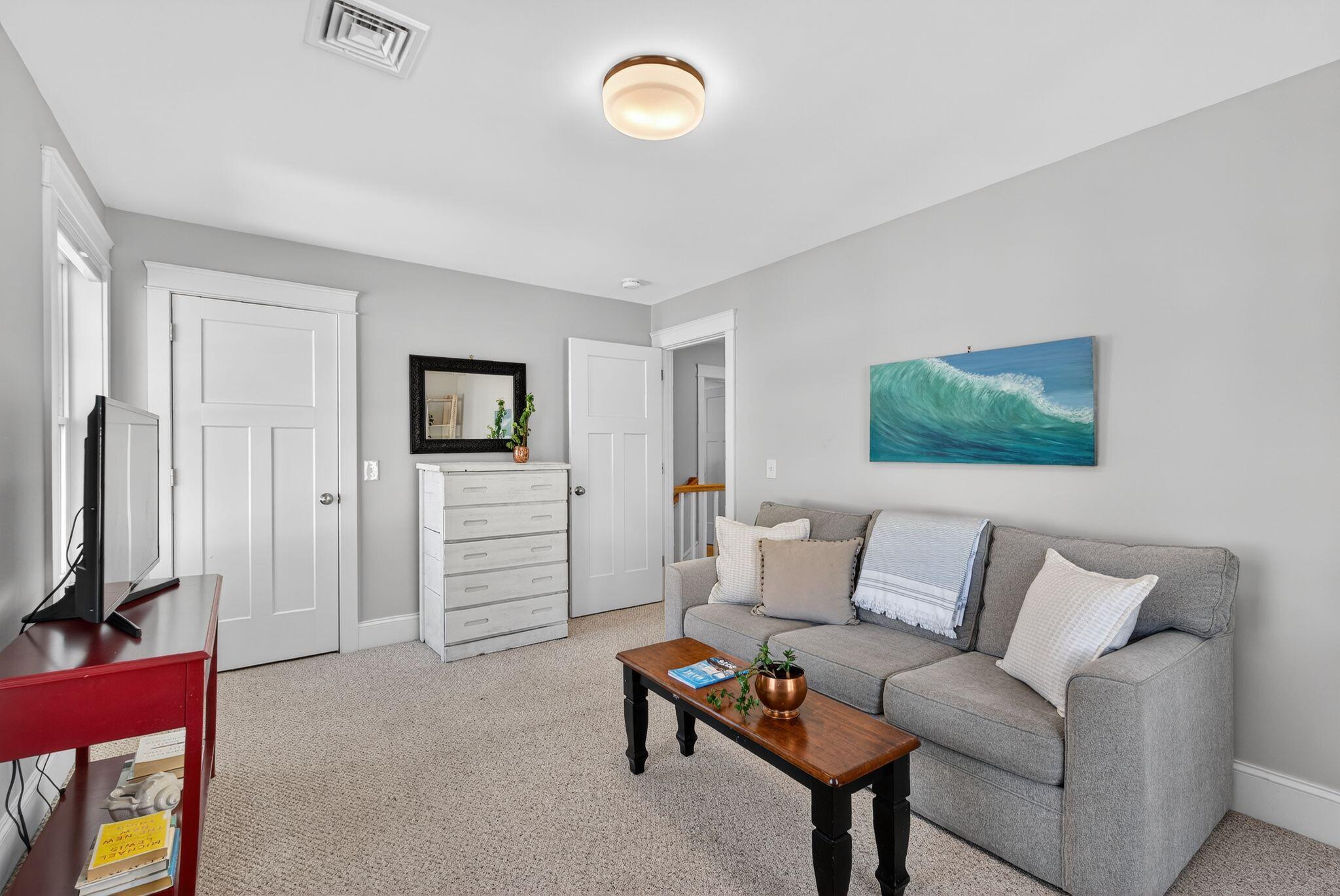 17 Webhannet Place Kennebunk ME 04043