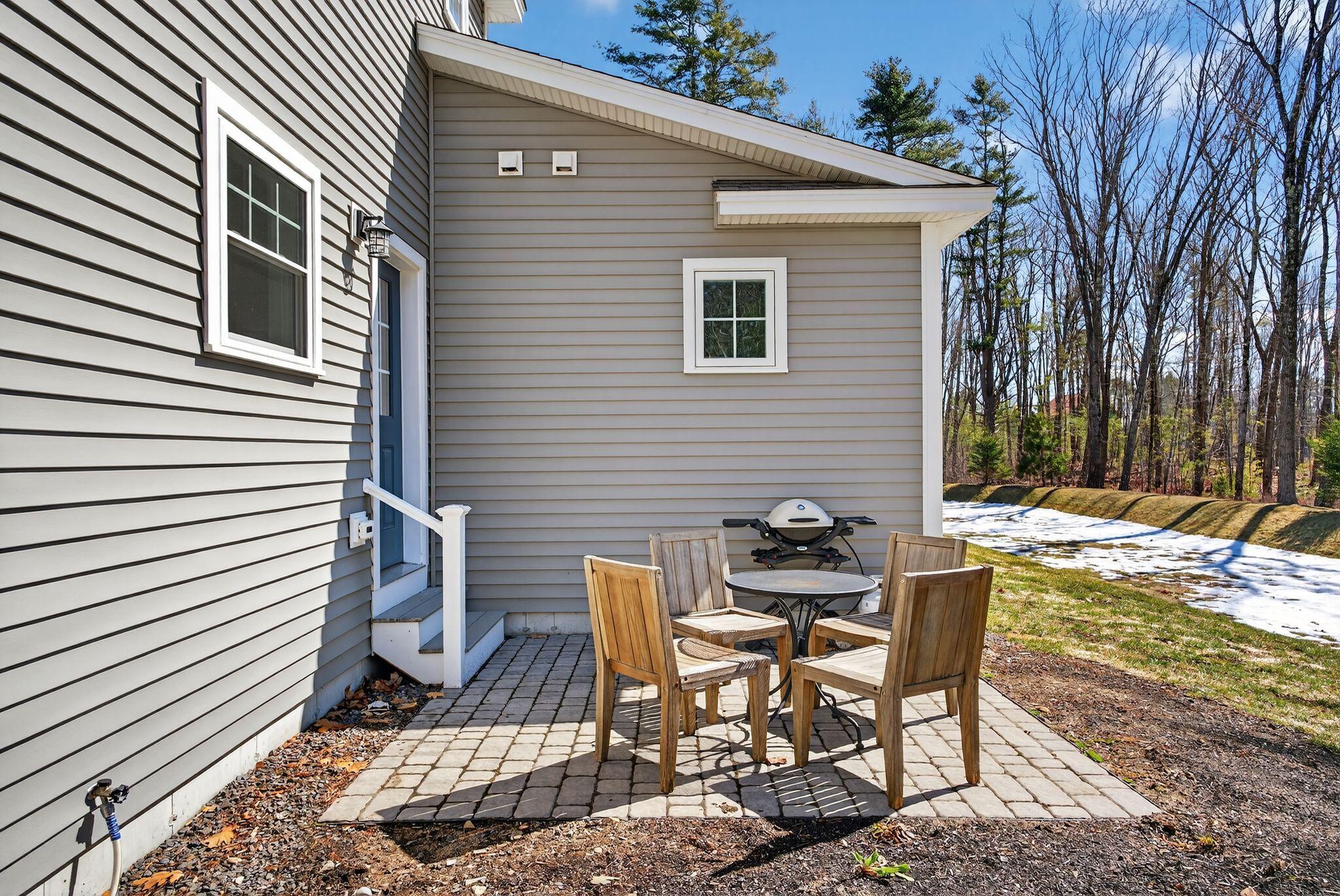 17 Webhannet Place Kennebunk ME 04043