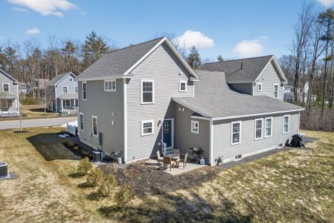 17 Webhannet Place Kennebunk ME 04043