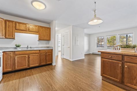 102 Rita Way Brunswick ME 04011