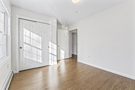 102 Rita Way Brunswick ME 04011