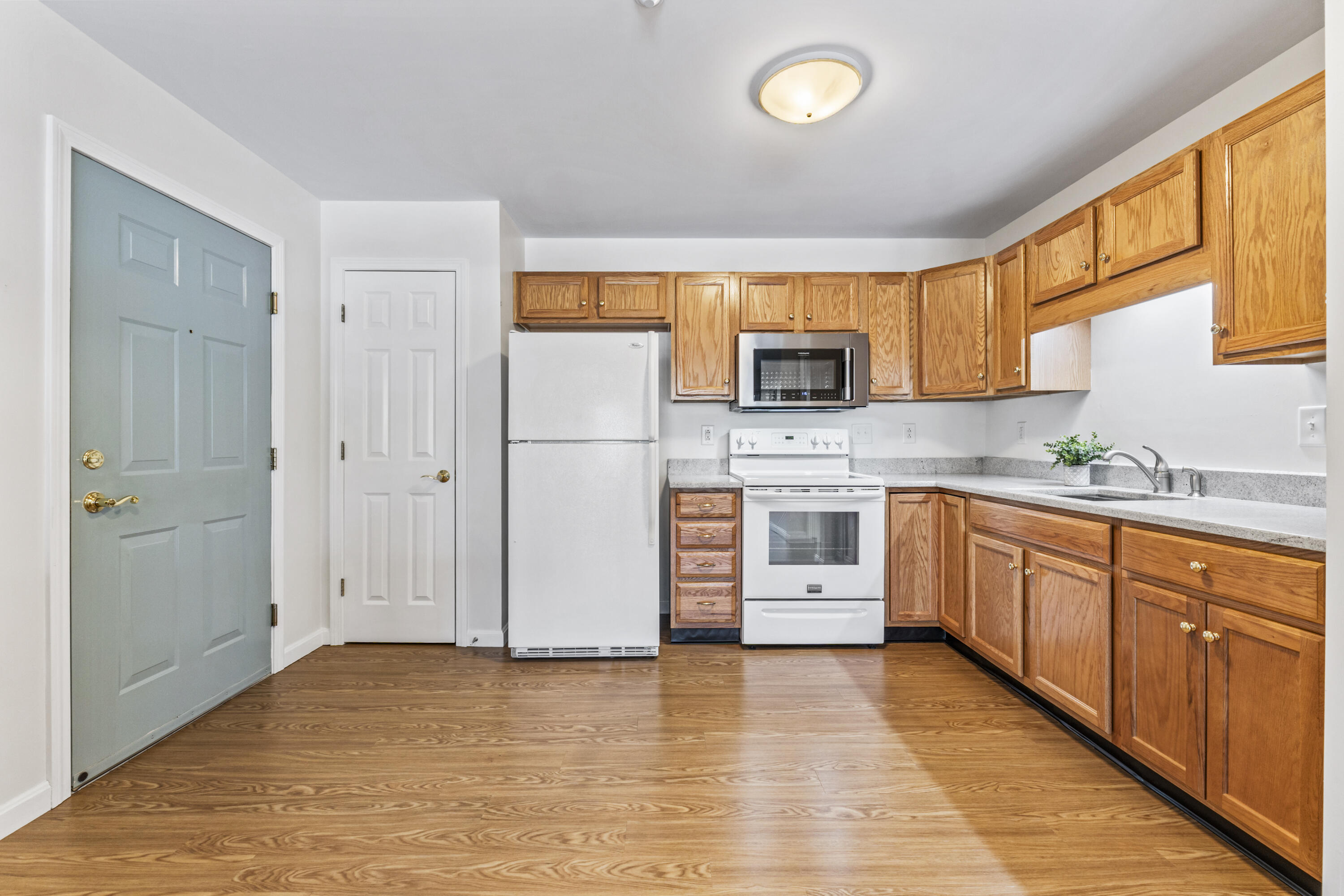 102 Rita Way Brunswick ME 04011