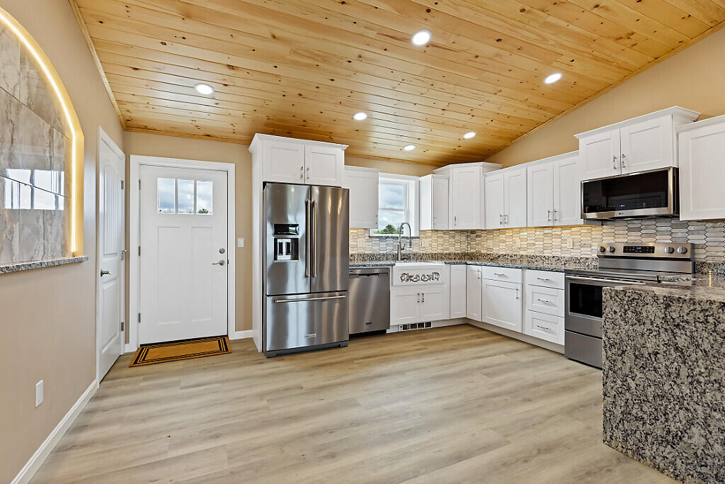 2 Meadow Drive Waterville ME 04901