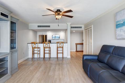 31 E Grand Avenue Old Orchard Beach ME 04064