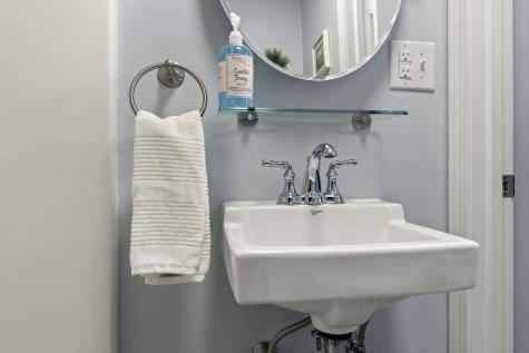 76 Post Wells ME 04090