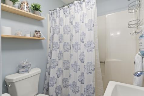 76 Post Wells ME 04090