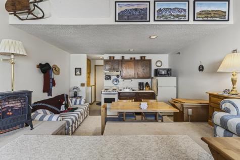 8 Cascades Drive Newry ME 04261