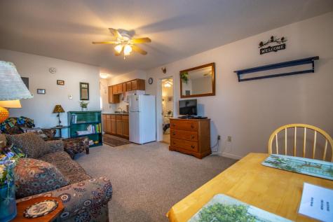 1 Moosehead Motel Lane Road Rockwood T1 R1 Nbkp ME 04478