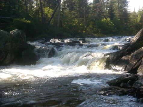 15 Bucks Cove Road Willimantic ME 04443