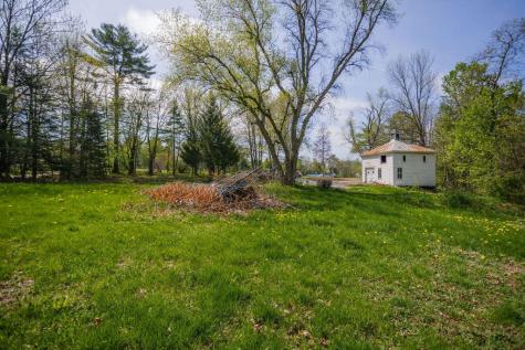 10 Pine Wilton ME 04294