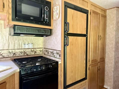 17 Angel Lane Medford ME 04463