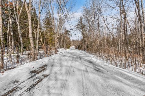 9-6 Page Rd Road Etna ME 04434