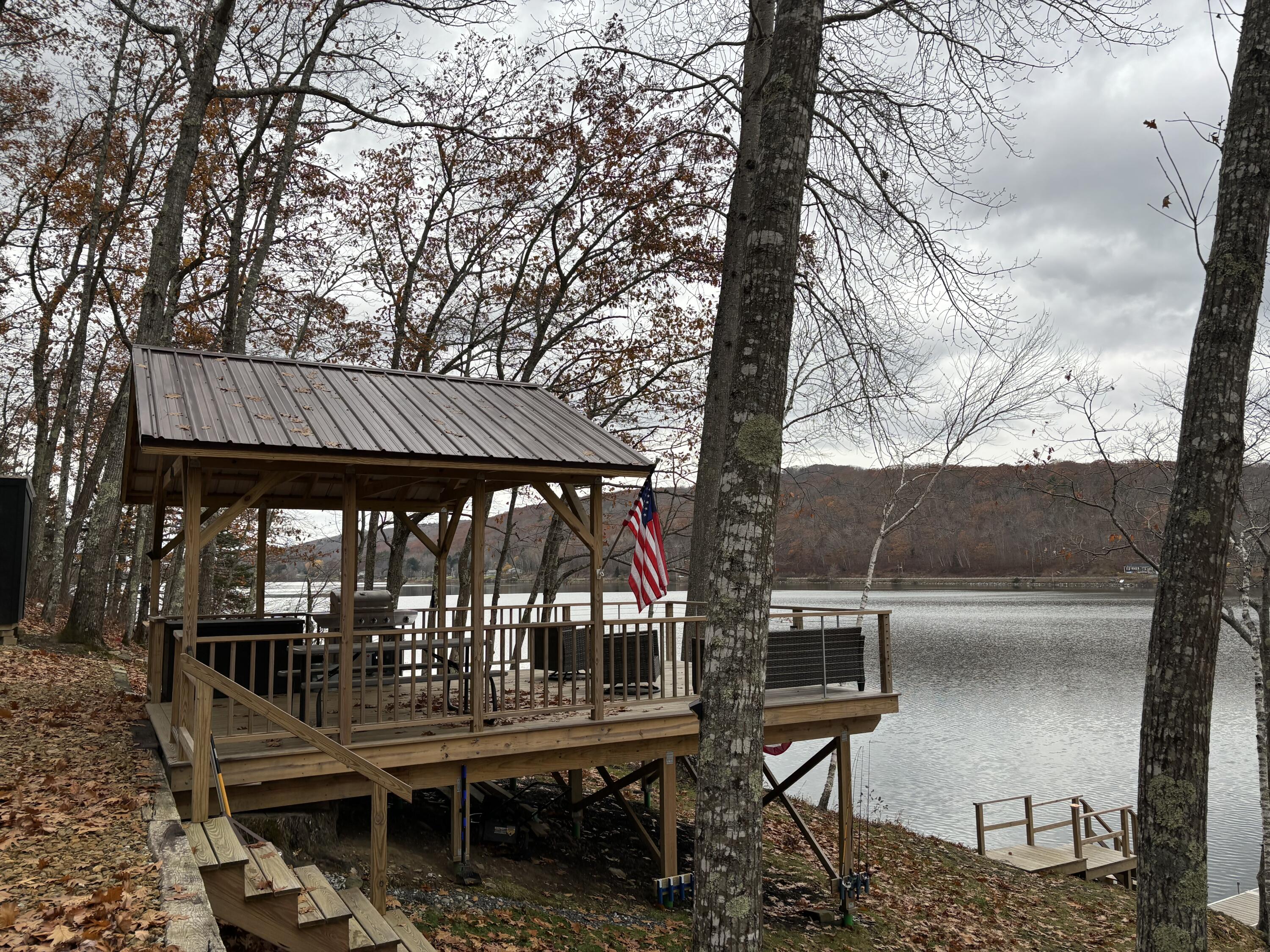 0 Chickawaukie Pond Road Rockport ME 04856