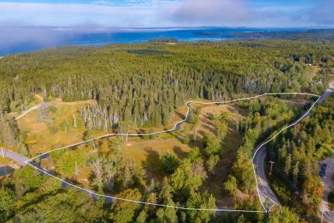 792 Tremont Road Tremont ME 04674