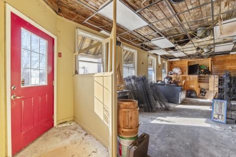 258 Jefferson Street Waldoboro ME 04572
