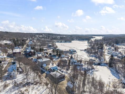258 Jefferson Street Waldoboro ME 04572
