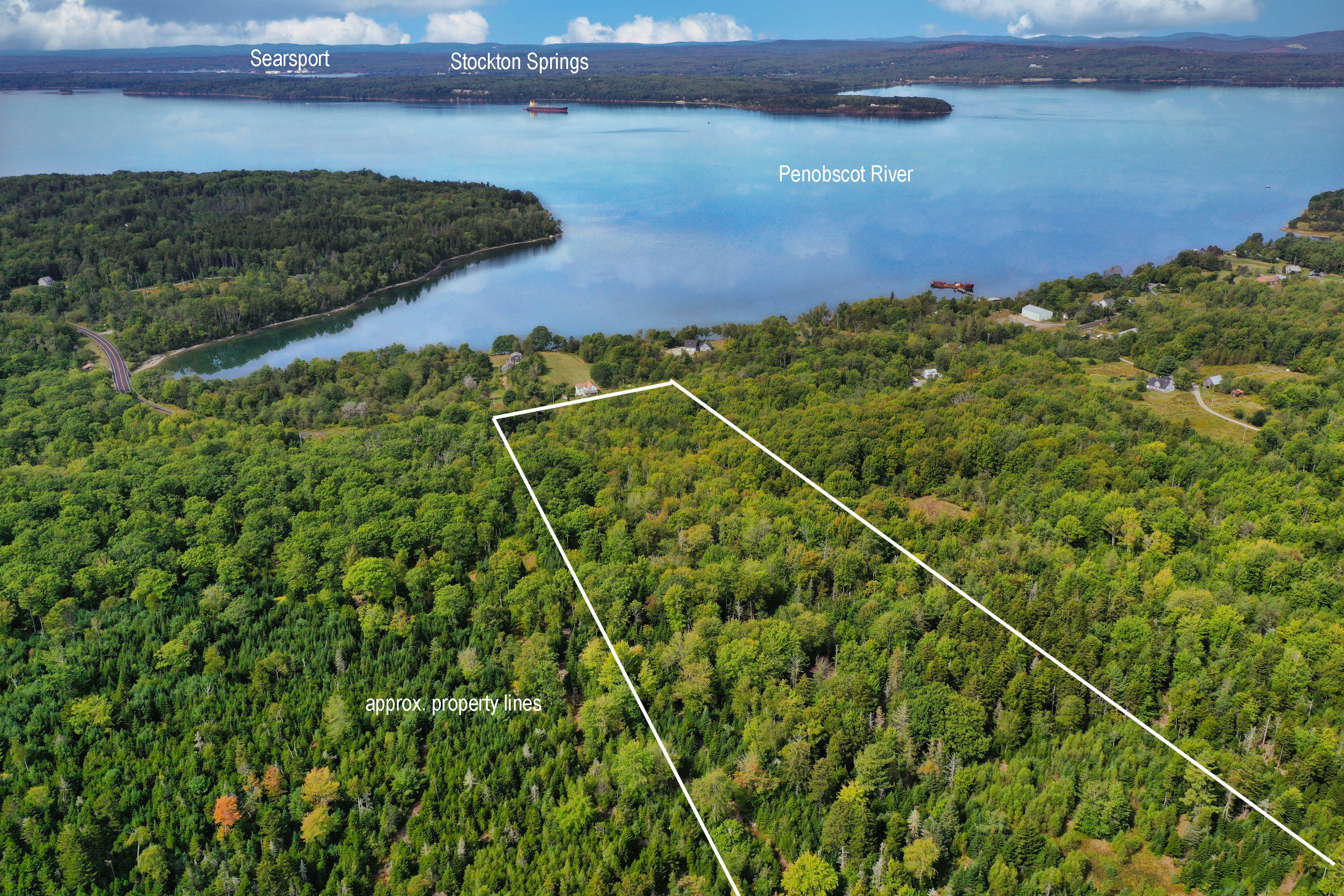 15 Me-166 Route Penobscot ME 04476