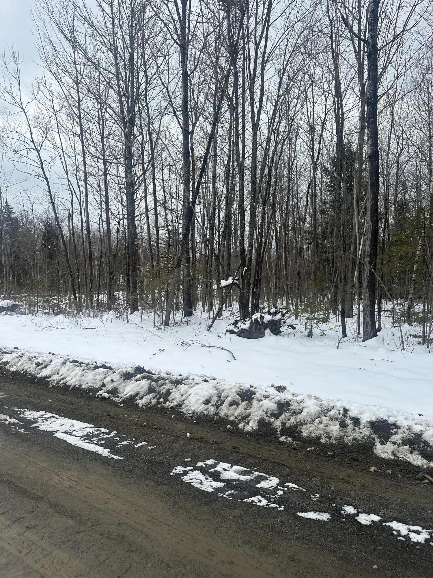 6 Easy Street Fairfield ME 04924