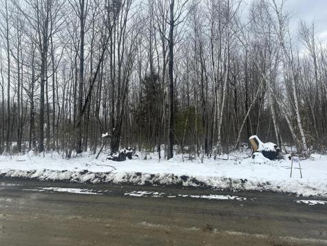 6 Easy Street Fairfield ME 04924