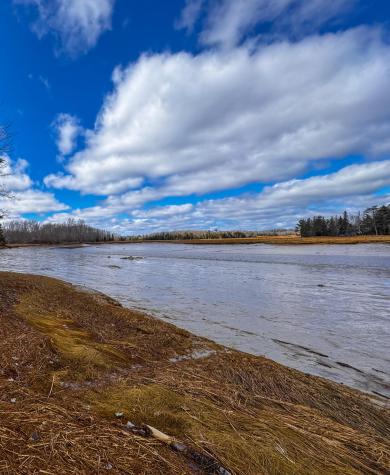 M5l42 Hooke Road Harrington ME 04643