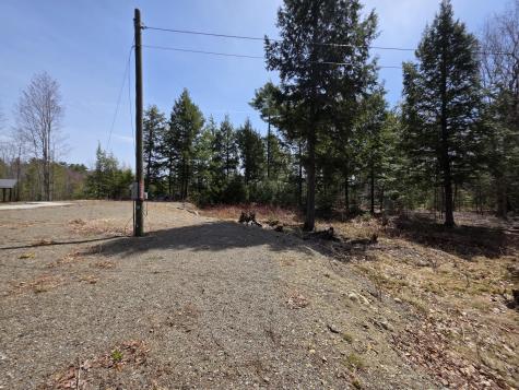 413 Main Road Passadumkeag ME 04475