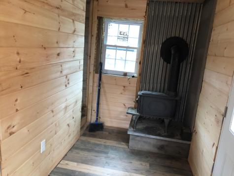 0 High Street Peru ME 04290