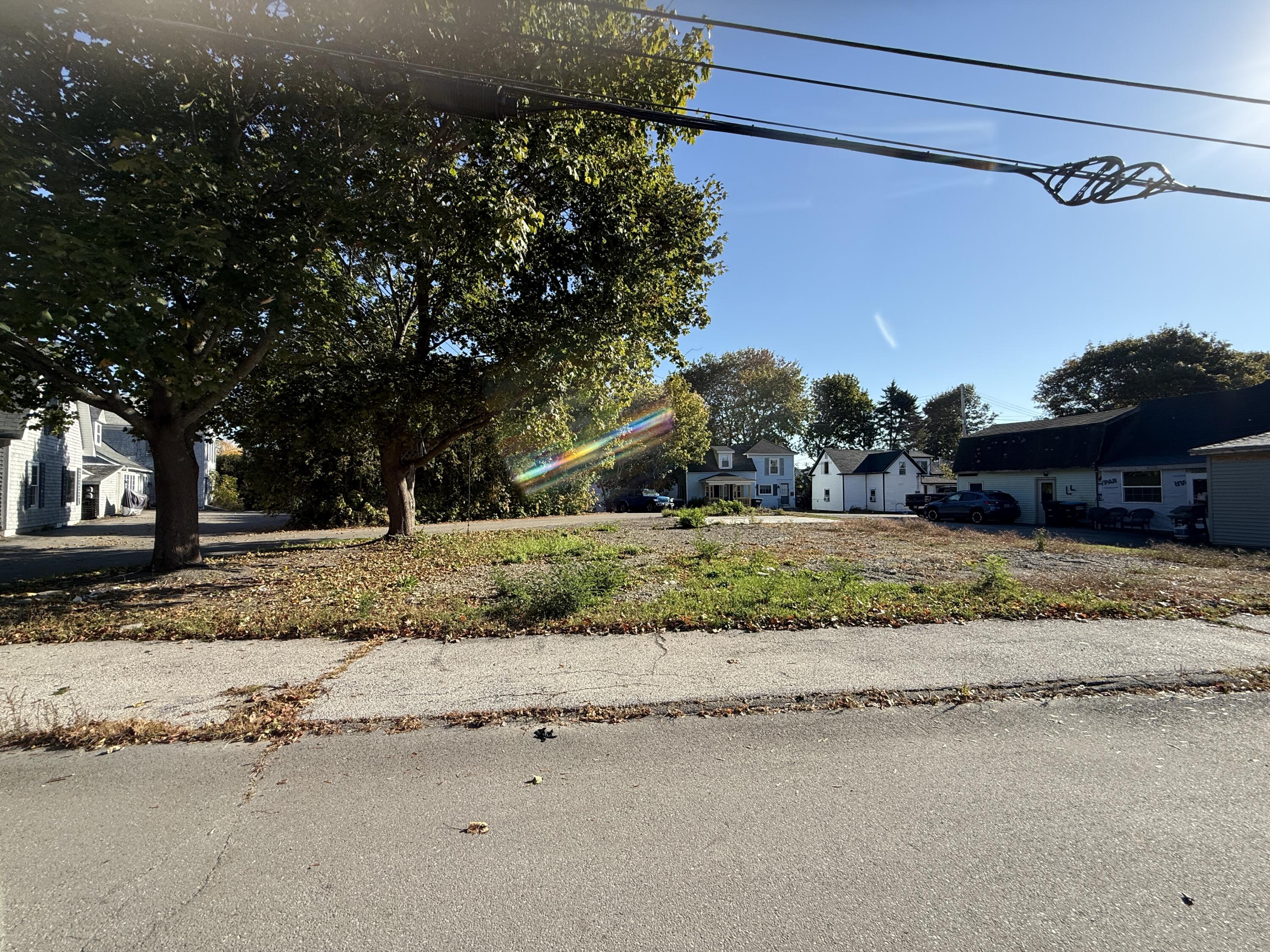 11 Grays Lane Old Town ME 04468