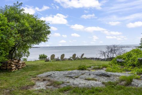 4 Hamlin Place York ME 03909