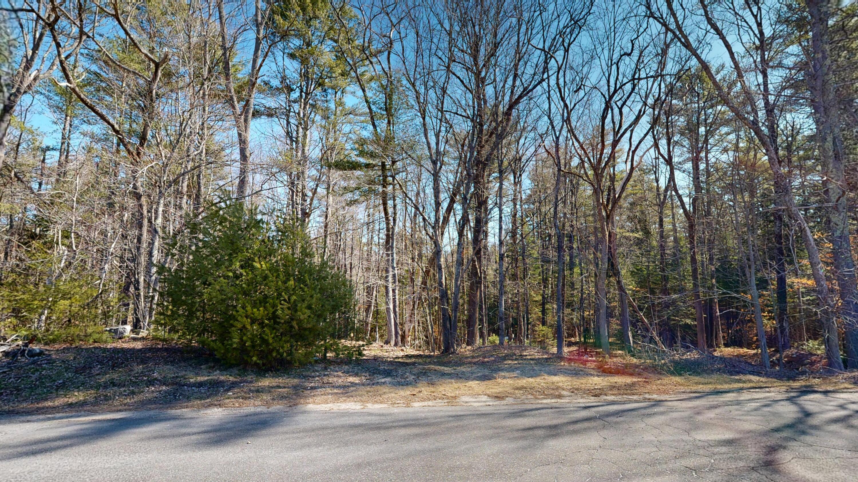 1890 Pownal Road Auburn ME 04210