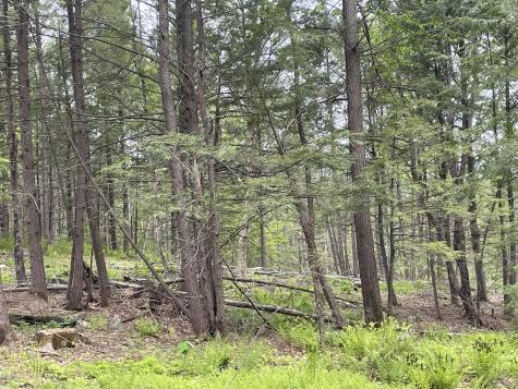 R8 L13,13a Zions Hill Road Chesterville ME 04938