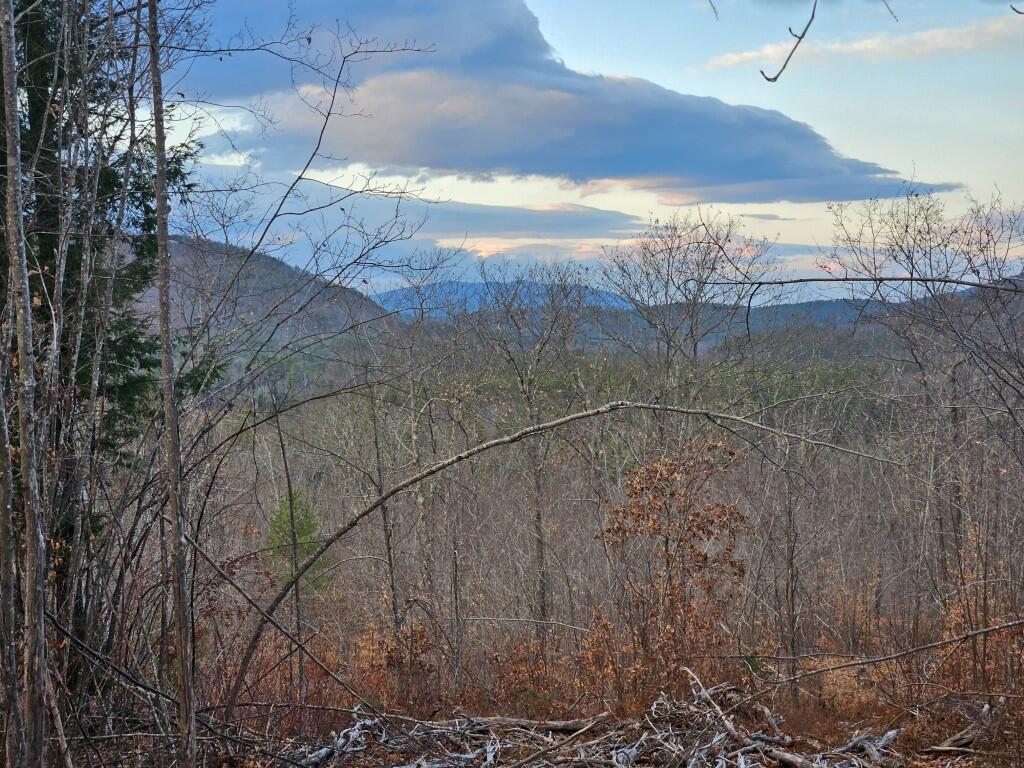 00 River Road Hiram ME 04041