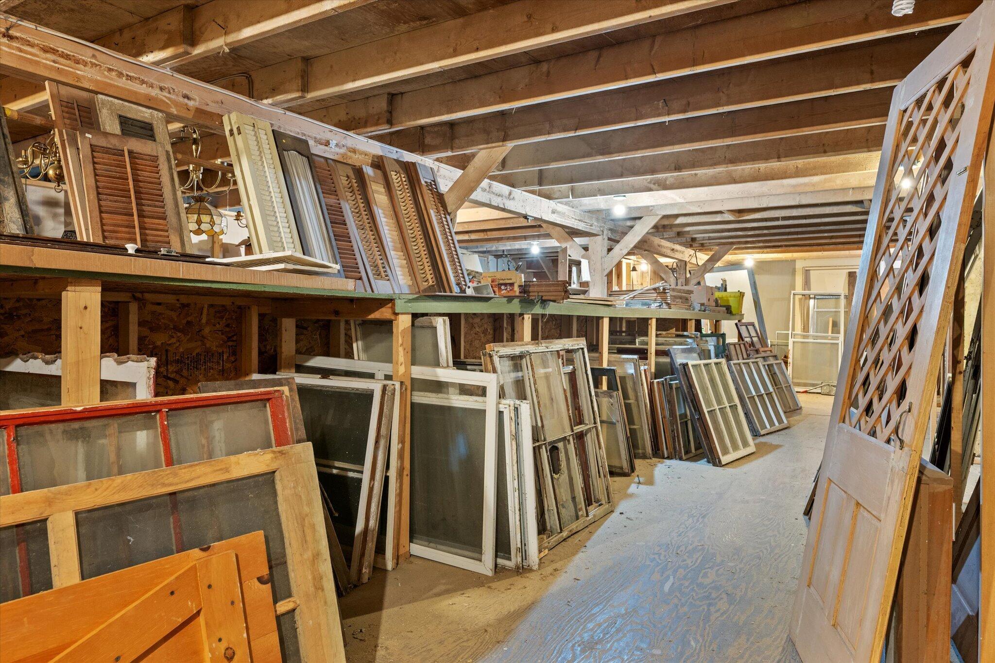 27 Hawes Bridge Road Prospect ME 04981