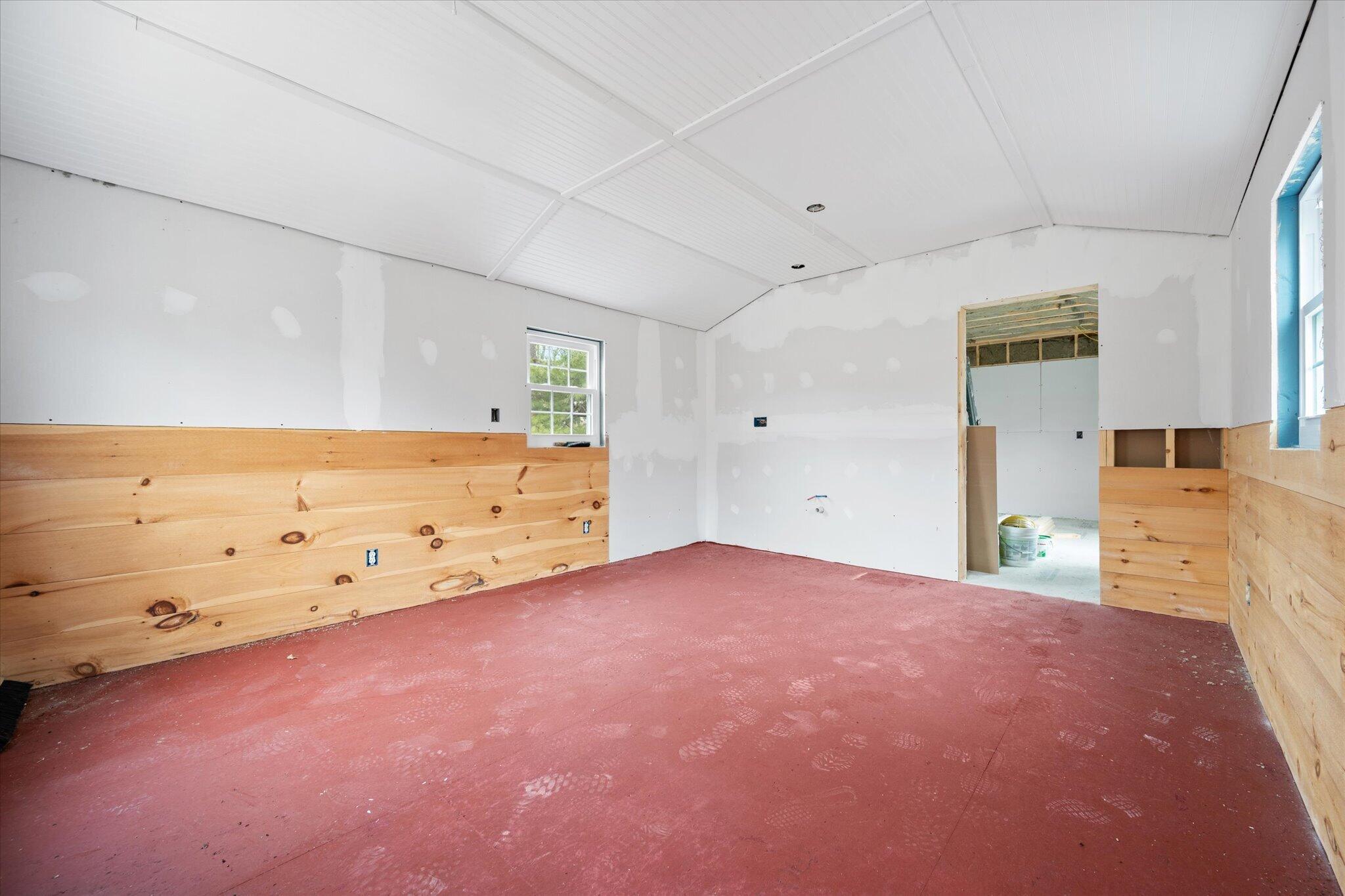 27 Hawes Bridge Road Prospect ME 04981