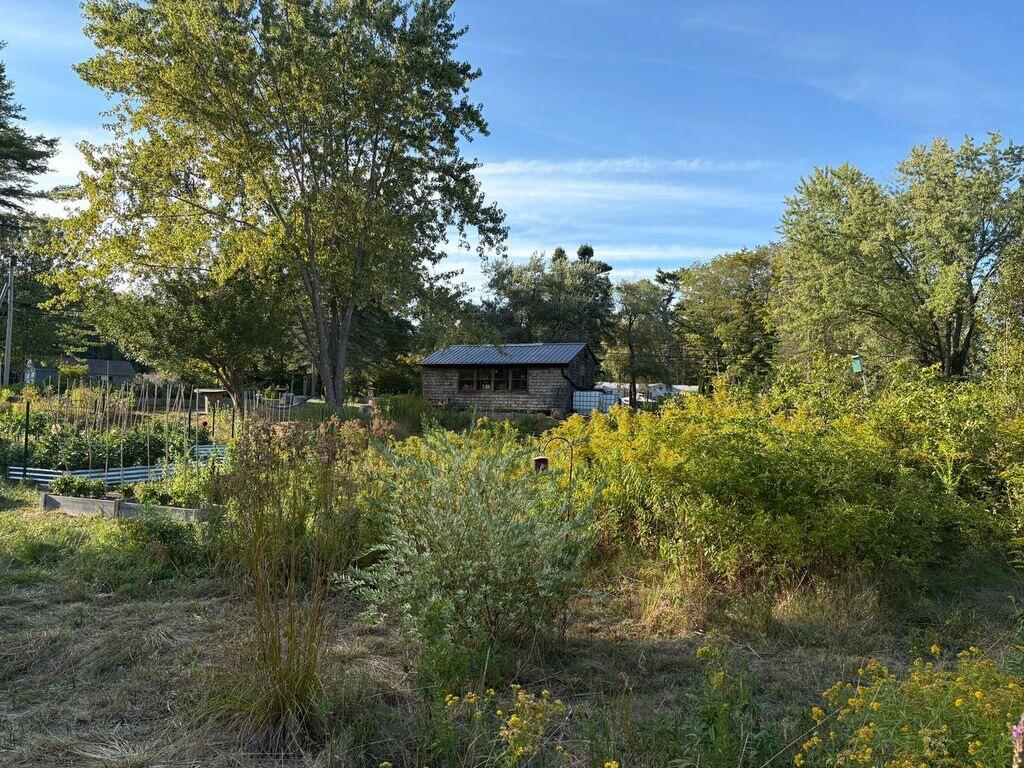 1612 Us Route One Freeport ME 04032