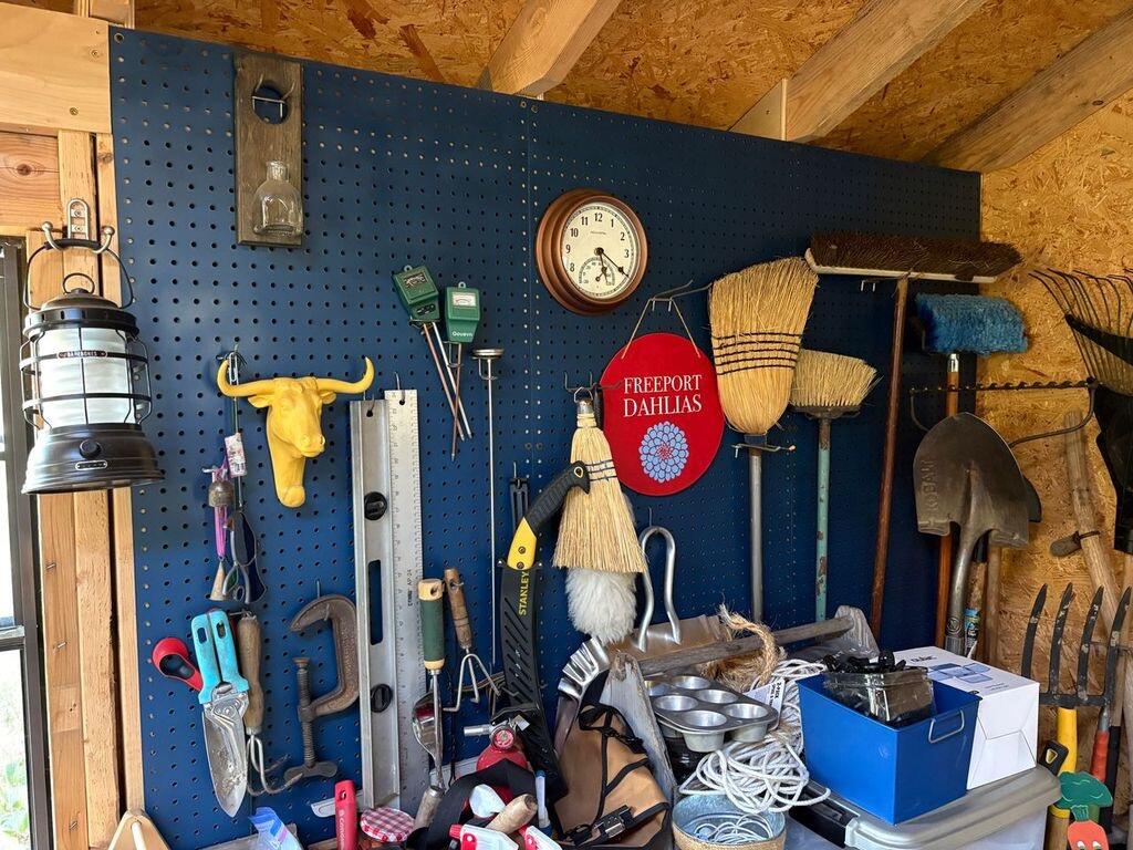 1612 Us Route One Freeport ME 04032