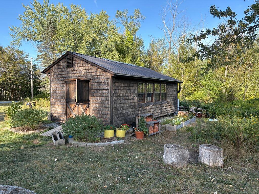 1612 Us Route One Freeport ME 04032