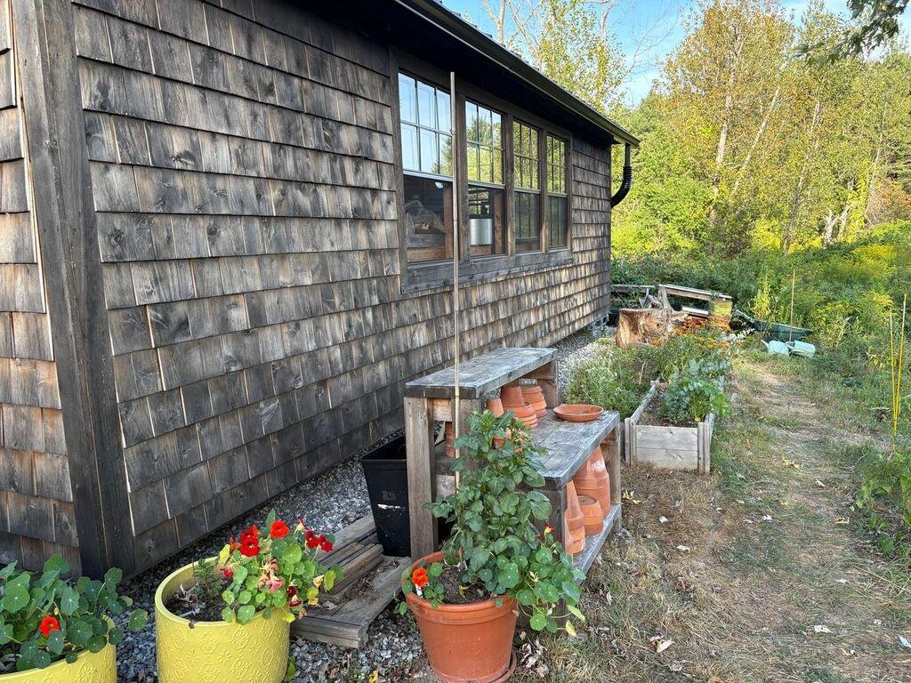 1612 Us Route One Freeport ME 04032