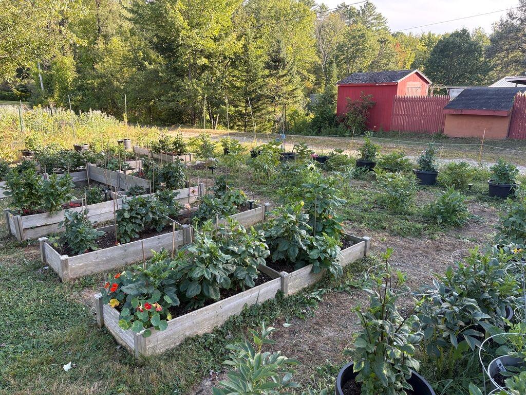 1612 Us Route One Freeport ME 04032